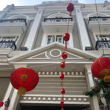 Royal Hotel Хошимин Екстериор снимка